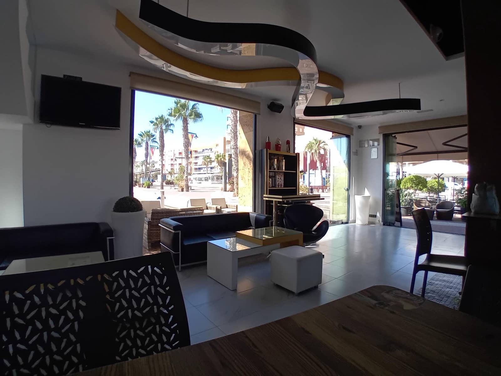 Bedrijf te koop in Puerto de Mazarron - € 495.000 (Ref: 9335006)