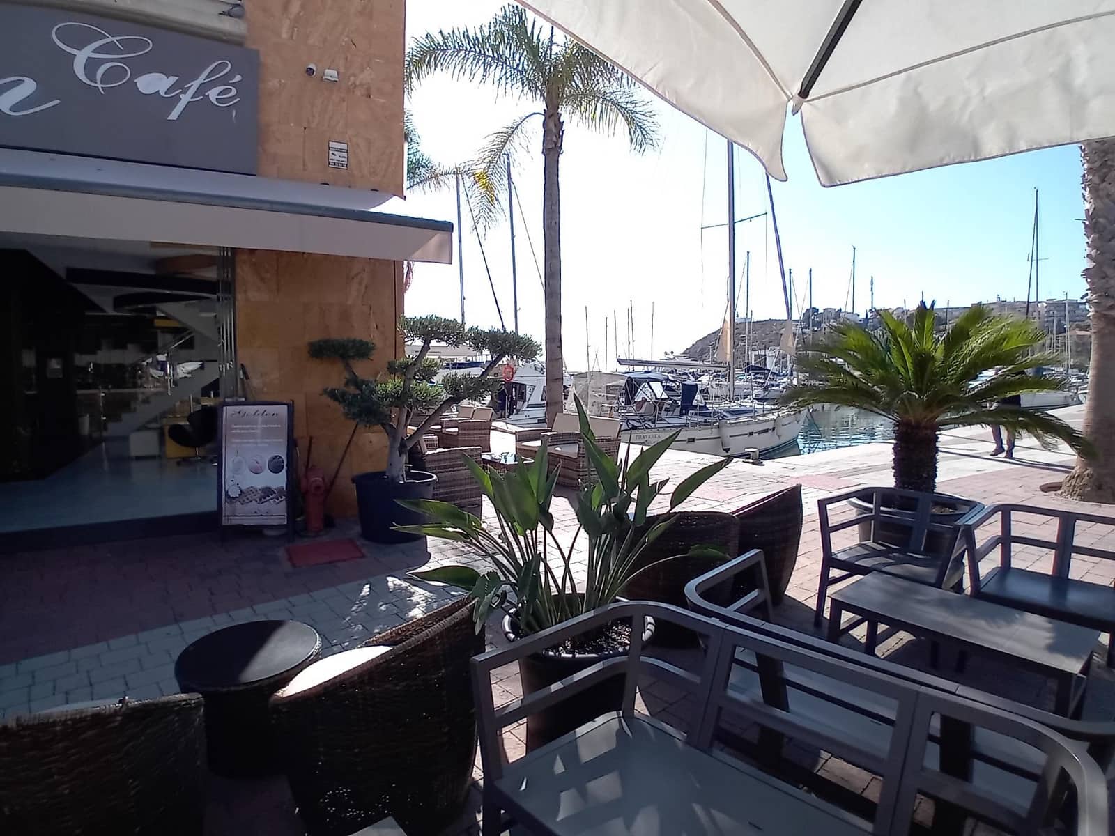 Bedrijf te koop in Puerto de Mazarron - € 495.000 (Ref: 9335006)