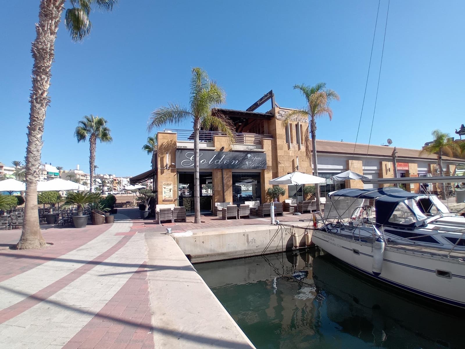 Bedrijf te koop in Puerto de Mazarron - € 495.000 (Ref: 9335006)