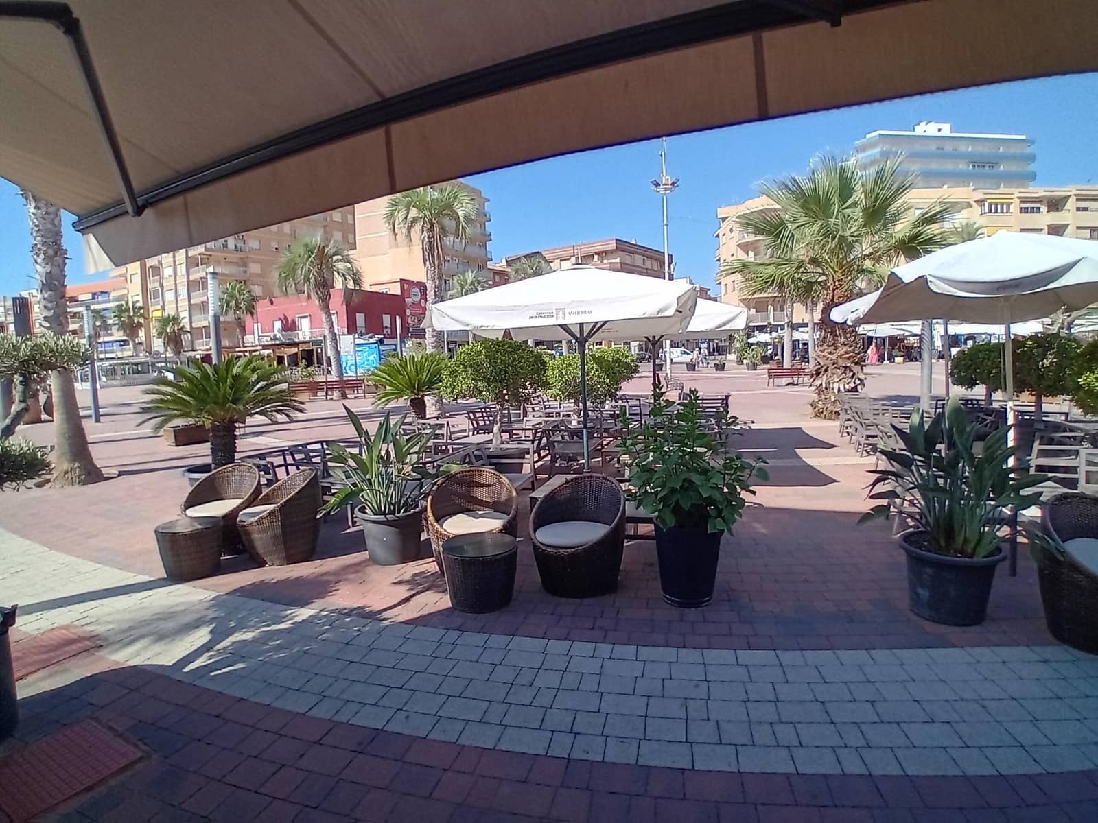 Bedrijf te koop in Puerto de Mazarron - € 495.000 (Ref: 9335006)