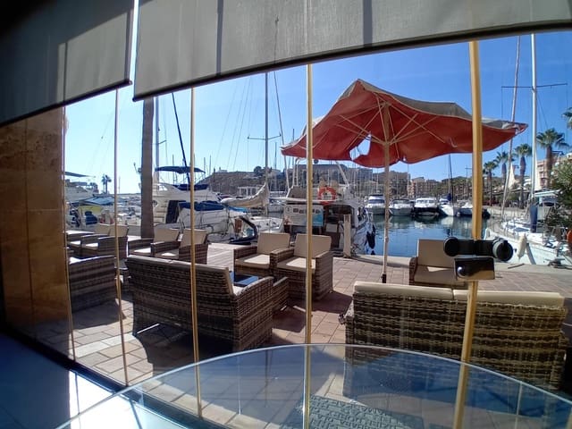 Bedrijf te koop in Puerto de Mazarron, Mazarrón - € 495.000 (Ref: 9335006)