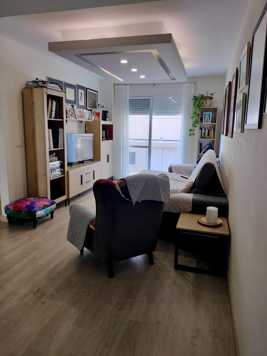 Piso de 2 habitaciones en Puerto de Mazarron en venta - 194.900 € (Ref: 9341227)