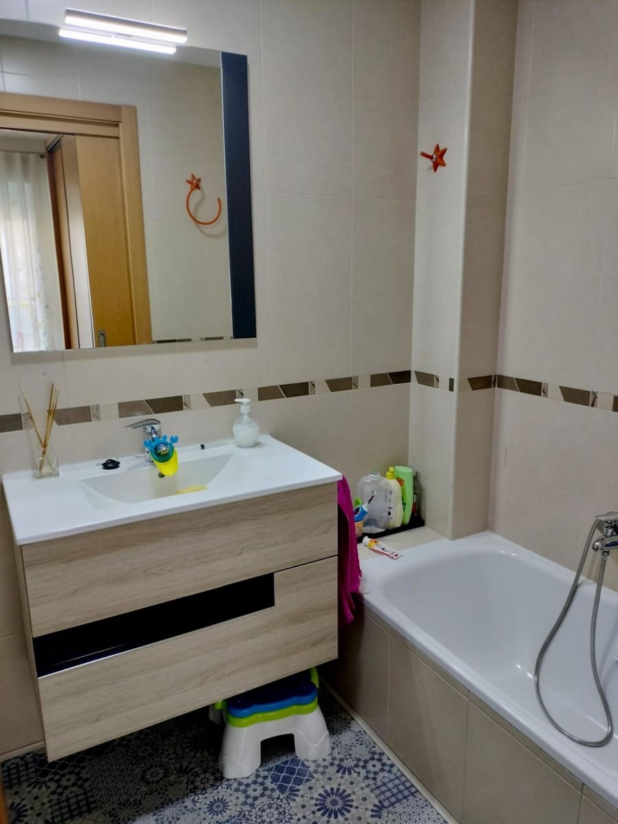 Piso de 2 habitaciones en Puerto de Mazarron en venta - 194.900 € (Ref: 9341227)