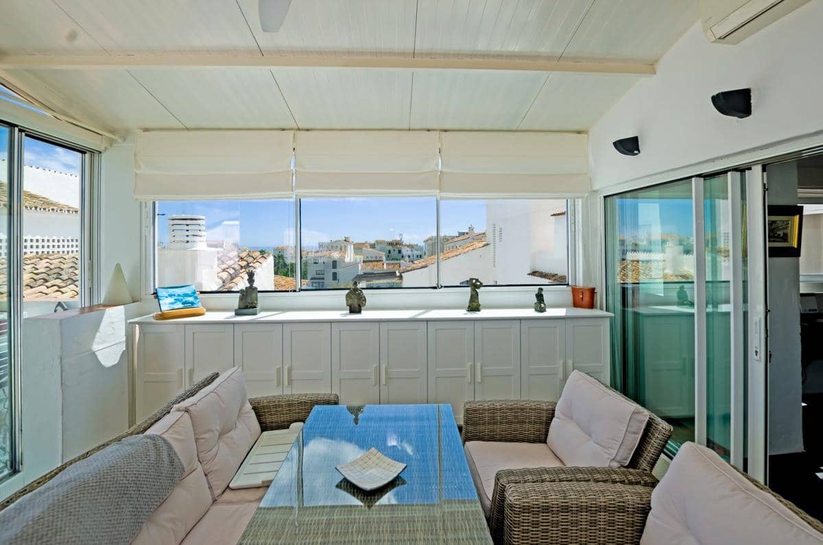 Ático de 3 habitaciones en Marbella en venta - 1.197.000 € (Ref: 9374147)