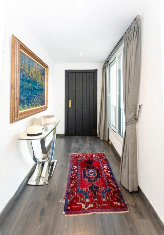 Ático de 3 habitaciones en Marbella en venta - 1.197.000 € (Ref: 9374147)