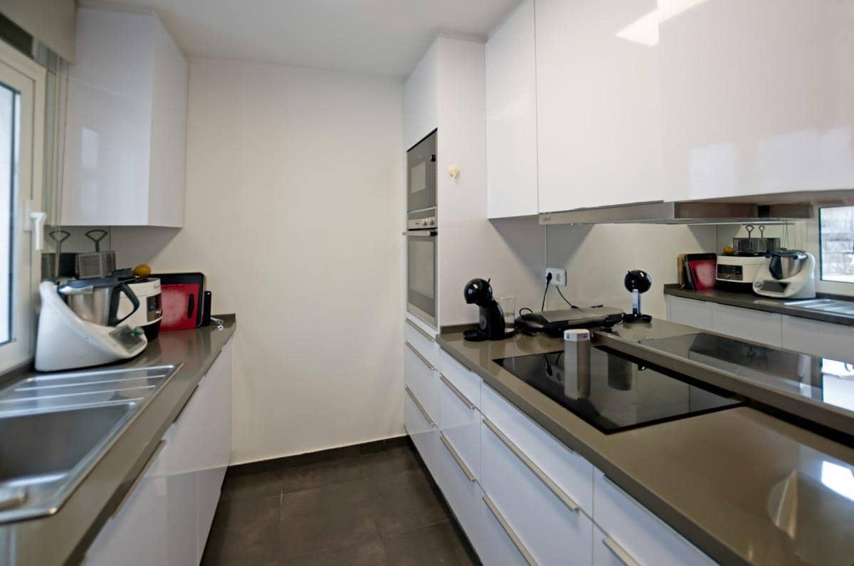 Ático de 3 habitaciones en Marbella en venta - 1.197.000 € (Ref: 9374147)