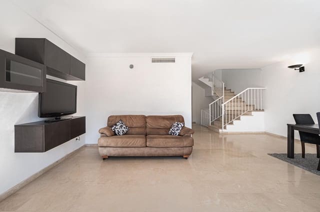 4 slaapkamer Villa te koop in Benahavís - € 650.000 (Ref: 9375361)