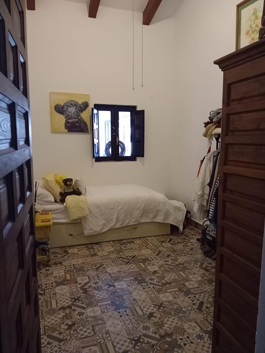 6 bedroom Finca/Country House for sale in Los Canovas with pool - € 495,000 (Ref: 9396035)