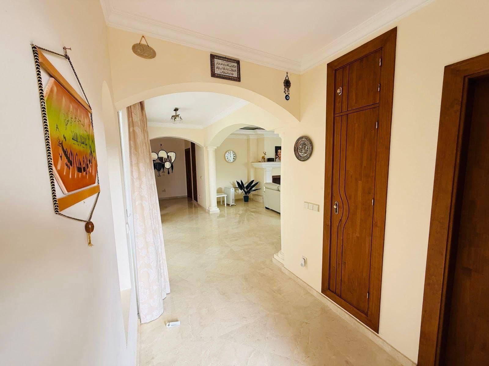 5 soveværelse Villa til salg i Casares med swimmingpool garage - € 1.900.000 (Ref: 9411010)