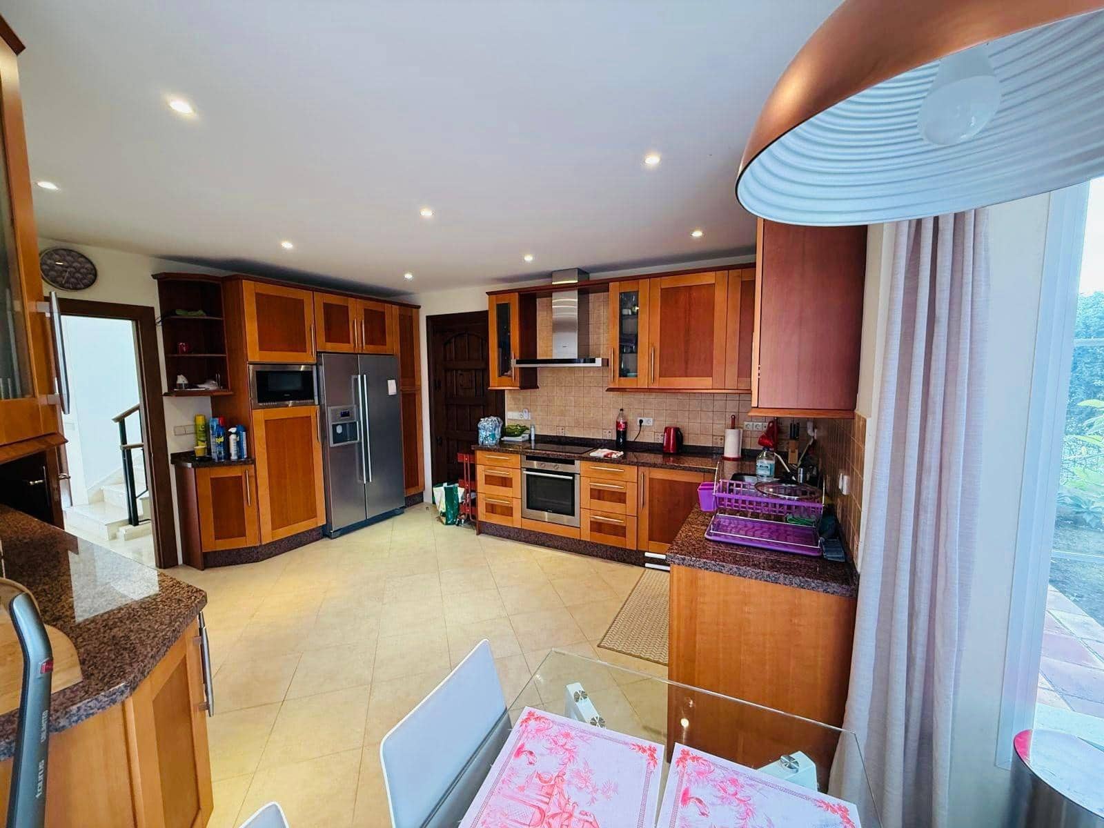 5 soveværelse Villa til salg i Casares med swimmingpool garage - € 1.900.000 (Ref: 9411010)