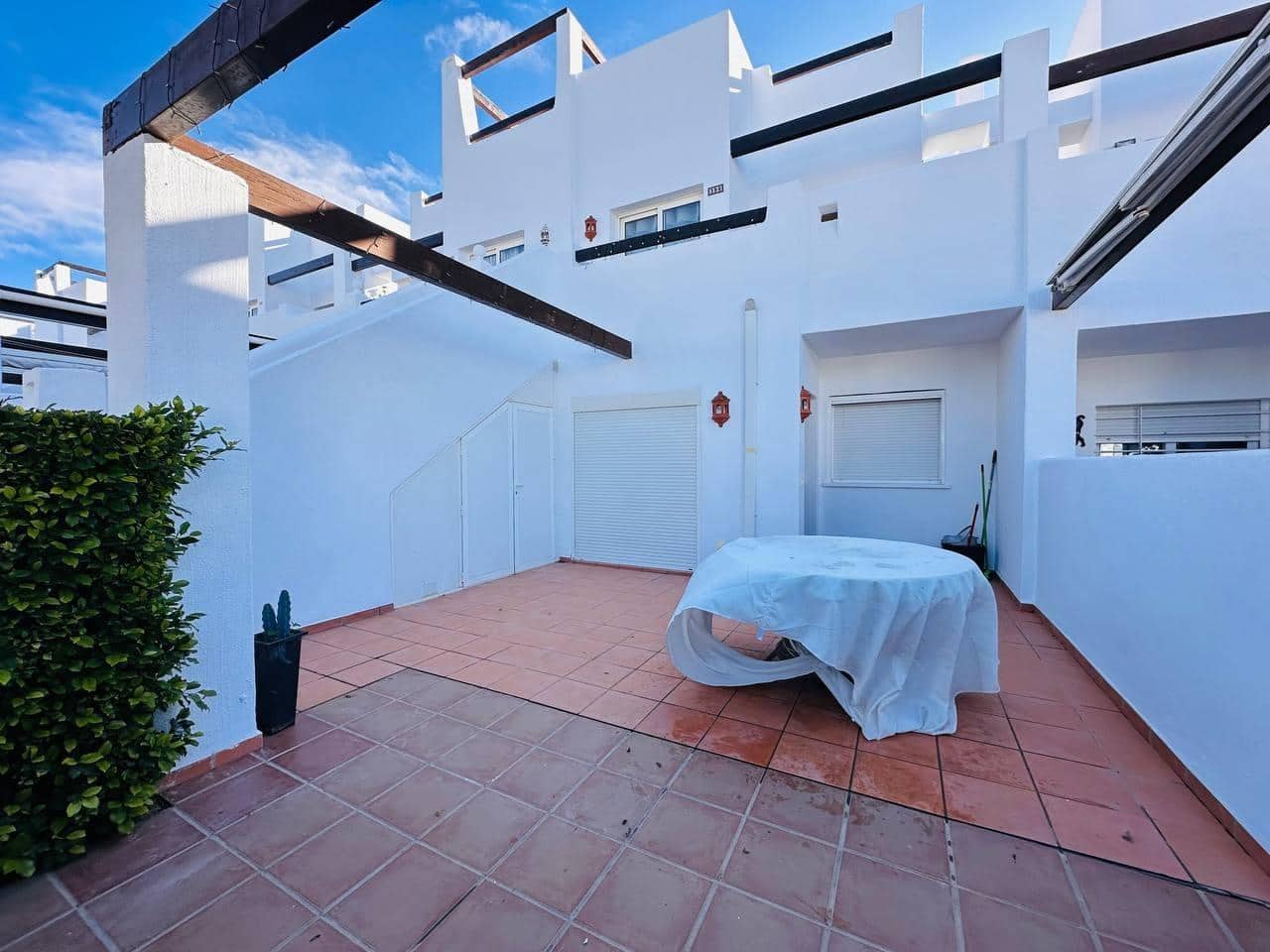 3 slaapkamer Appartement te koop in Condado de Alhama met zwembad - € 129.995 (Ref: 9415988)