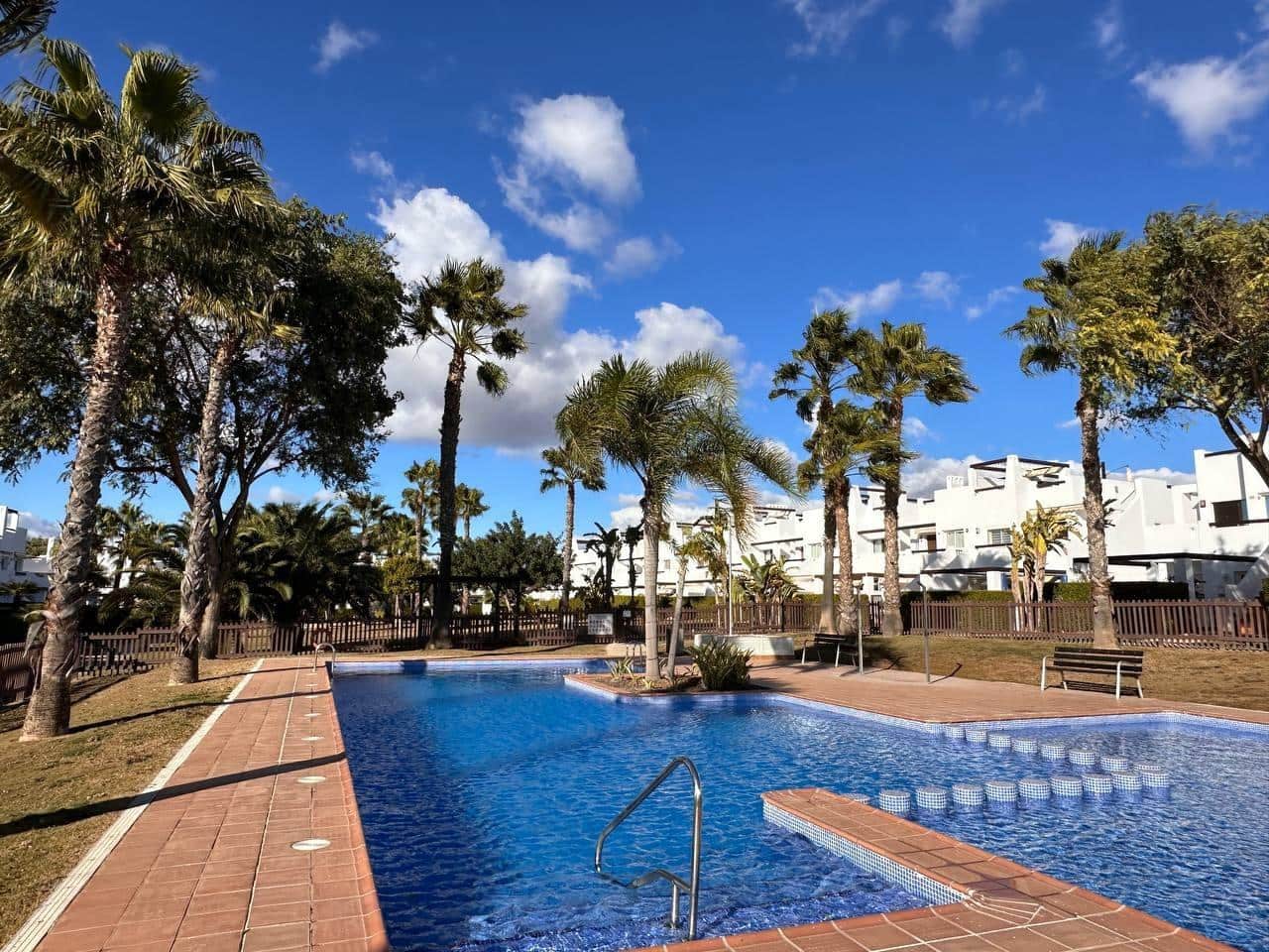3 slaapkamer Appartement te koop in Condado de Alhama met zwembad - € 129.995 (Ref: 9415988)