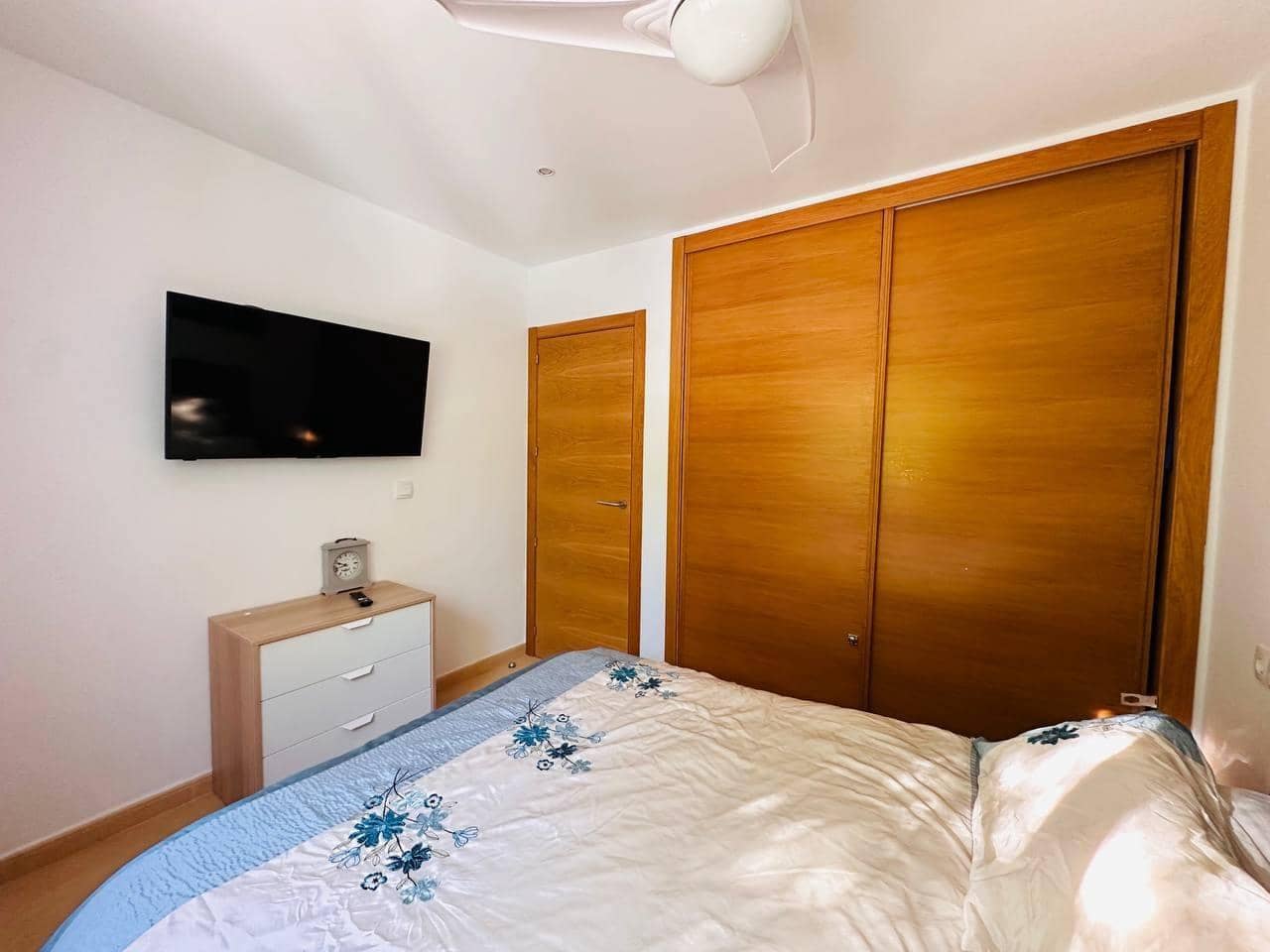 2 chambre Appartement à vendre à Condado de Alhama avec piscine - 102 995 € (Ref: 9449339)