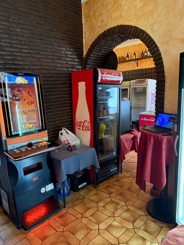 Entreprise à vendre à Marbesa, Marbella - 750 000 € (Ref: 9465790)