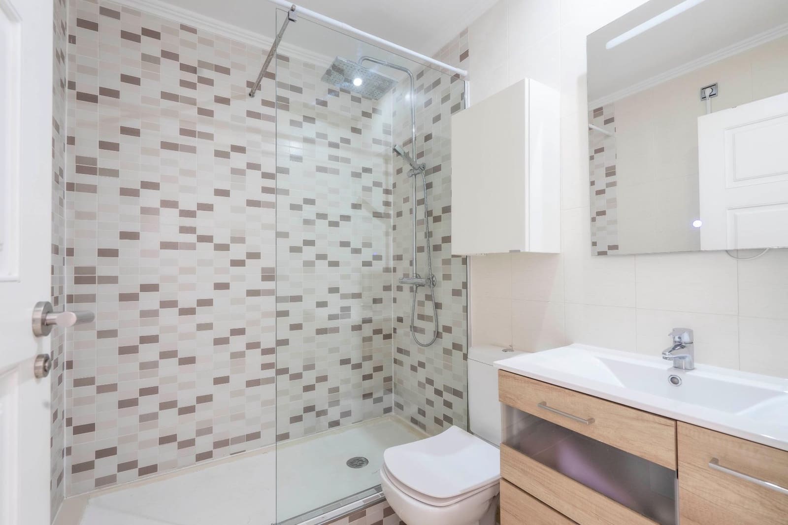 2 makuuhuone Huoneisto myytävänä paikassa Condado de Alhama mukana uima-altaan - 128 000 € (Ref: 9571224)