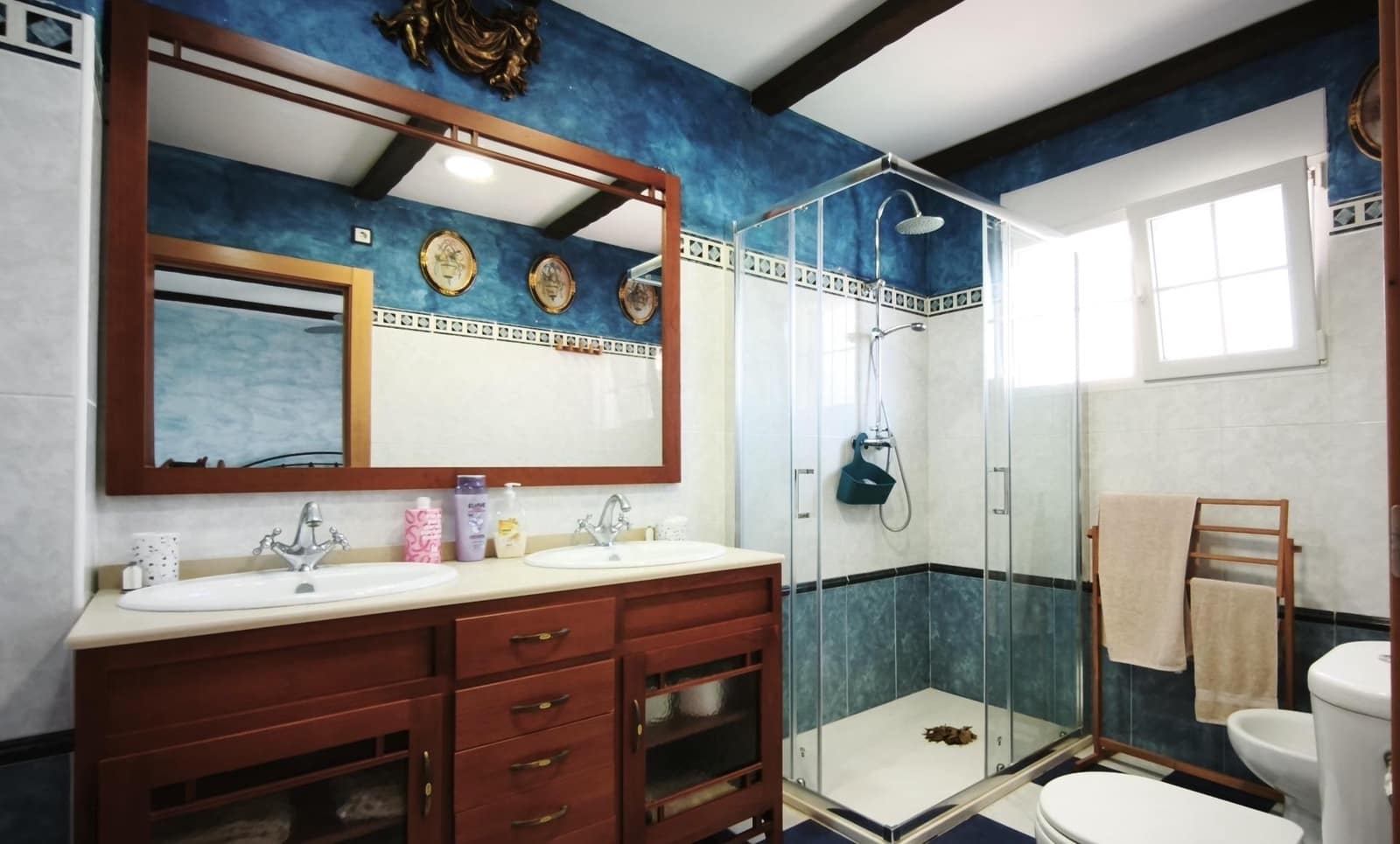 Chalet de 4 habitaciones en La Manga del Mar Menor en venta - 565.000 € (Ref: 9721737)