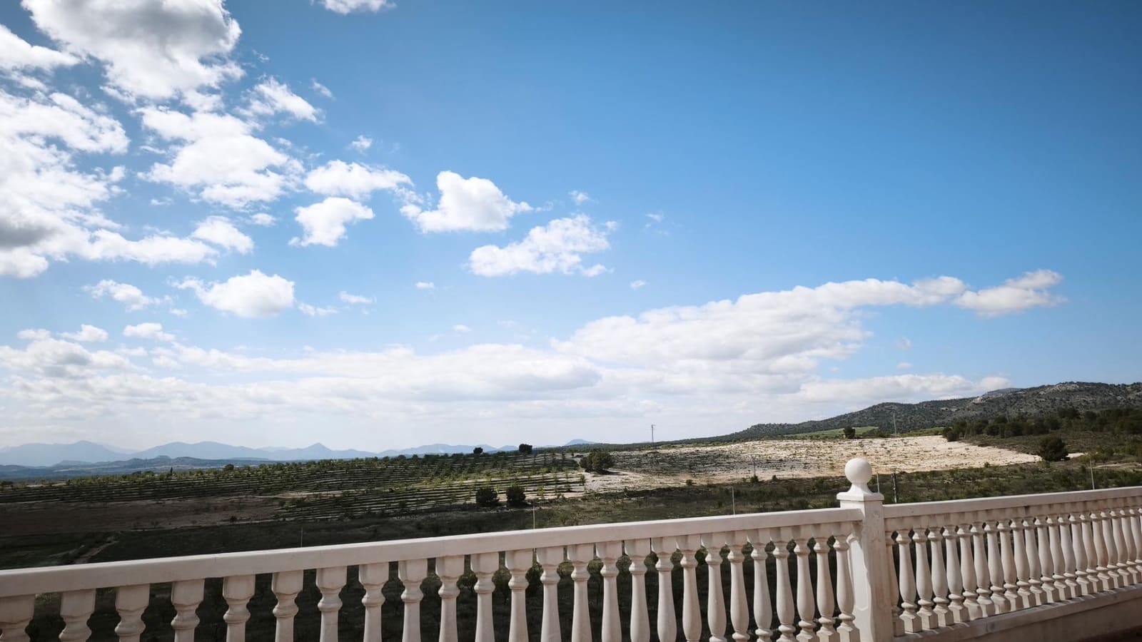 3 bedroom Villa for sale in Zarzadilla de Totana with pool garage - € 375,000 (Ref: 9721738)