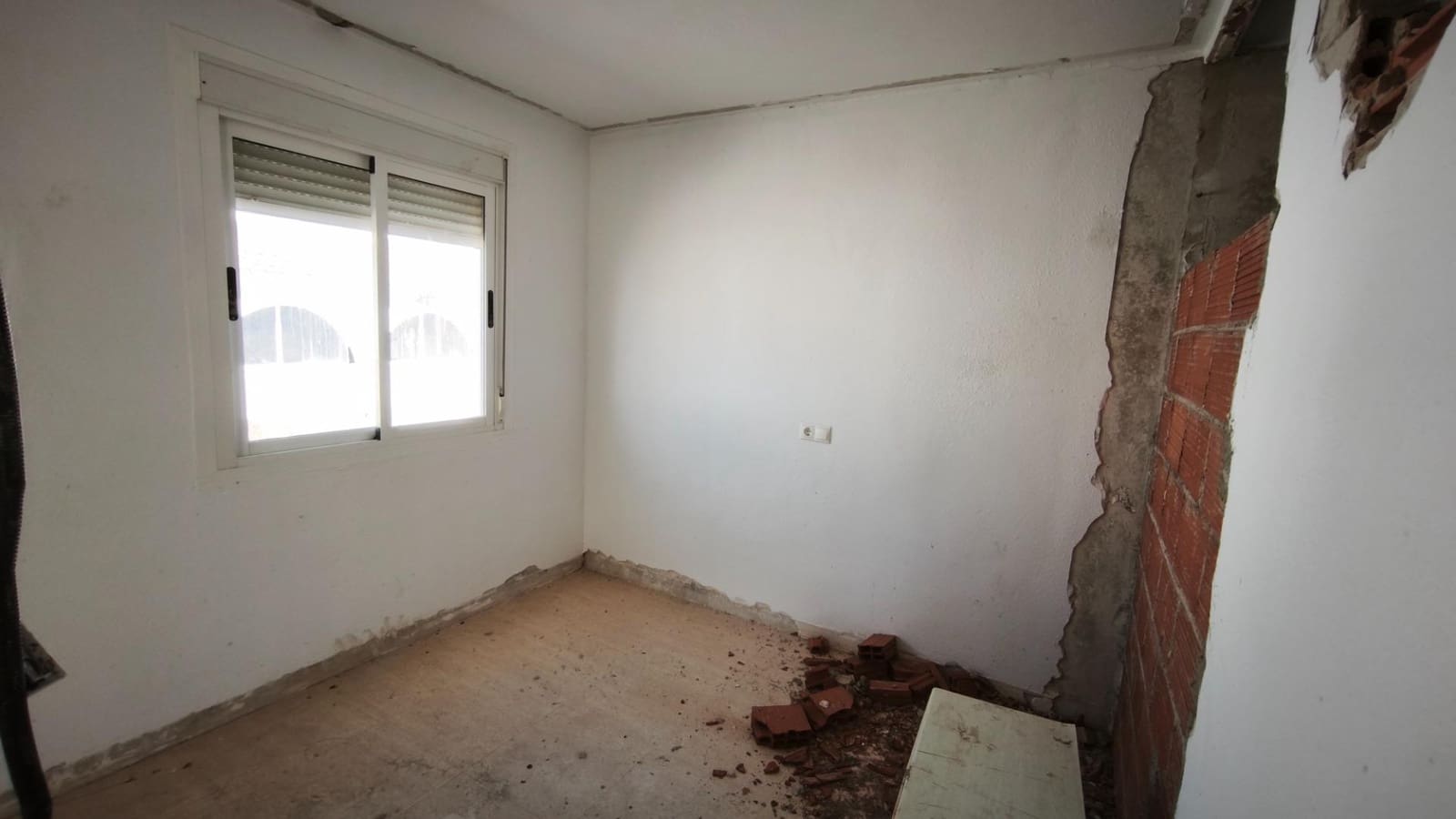 2 bedroom Villa for sale in Camposol with pool - € 95,796 (Ref: 9738597)