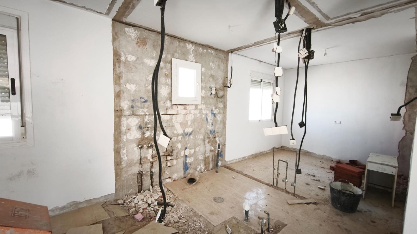 2 bedroom Villa for sale in Camposol with pool - € 95,796 (Ref: 9738597)