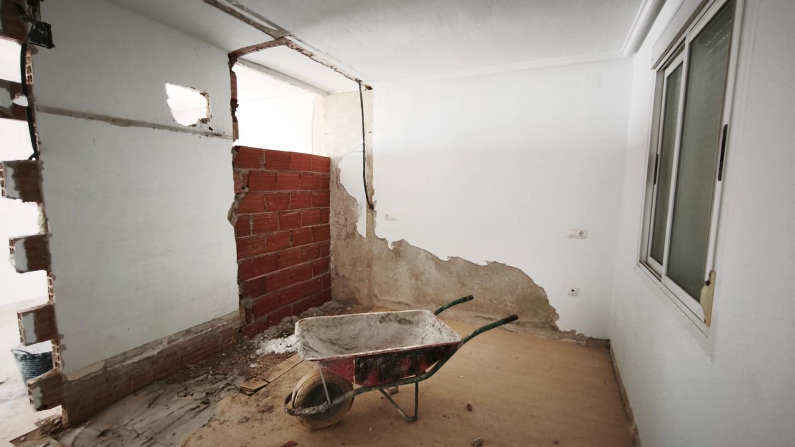 2 bedroom Villa for sale in Camposol with pool - € 95,796 (Ref: 9738597)