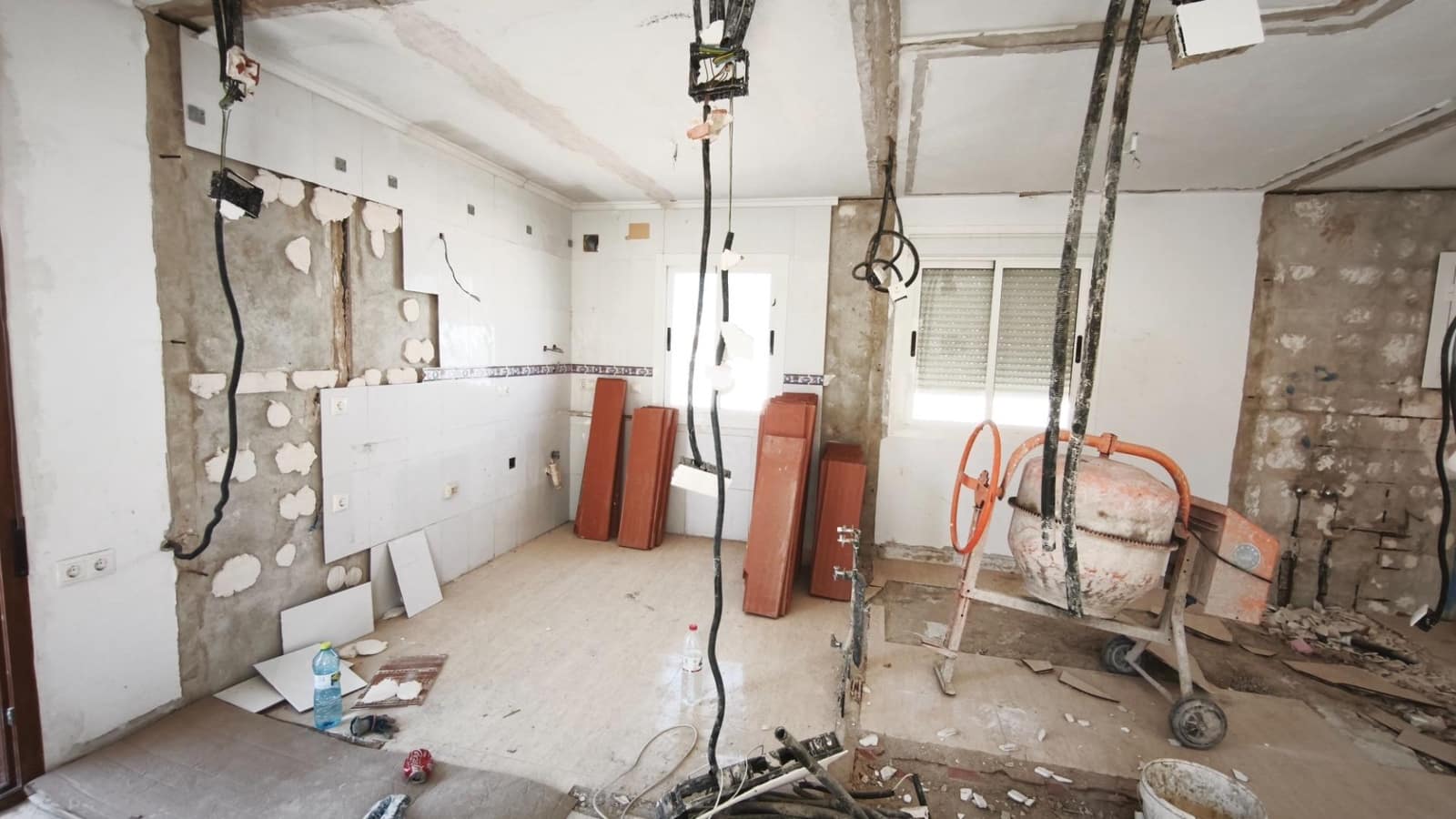 2 bedroom Villa for sale in Camposol with pool - € 95,796 (Ref: 9738597)