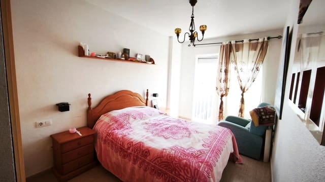 Apartamento de 2 habitaciones en Puerto de Mazarron, Mazarrón en venta con garaje - 119.000 € (Ref: 9752074)