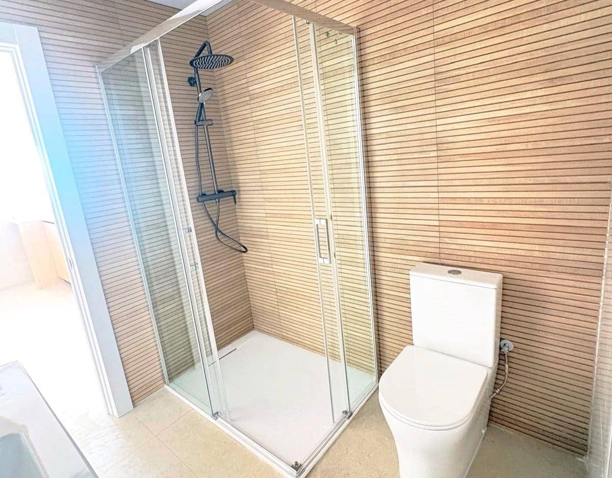 2 soveværelse Lejlighed til salg i Alamillo med swimmingpool - € 150.000 (Ref: 9759023)