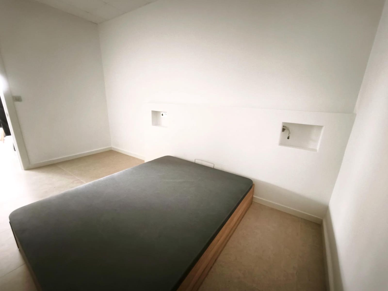 2 soveværelse Lejlighed til salg i Alamillo med swimmingpool - € 150.000 (Ref: 9759023)