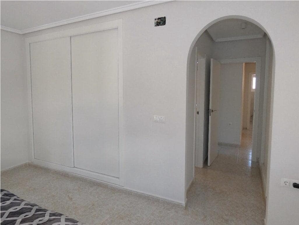 5 bedroom Villa for sale in Camposol with pool - € 399,000 (Ref: 9773098)