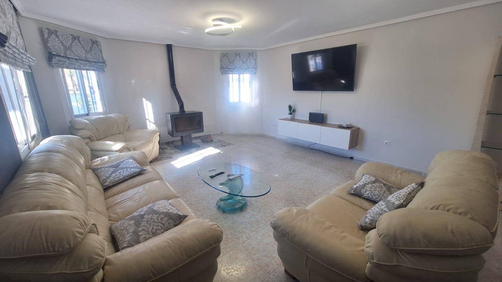 5 bedroom Villa for sale in Camposol with pool - € 399,000 (Ref: 9773098)