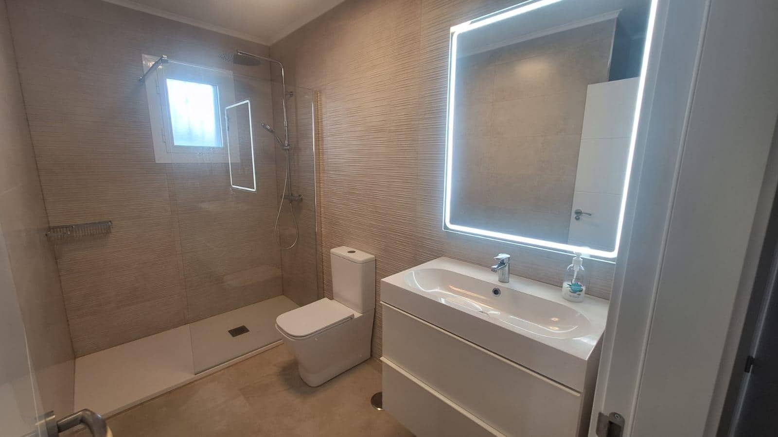 5 bedroom Villa for sale in Camposol with pool - € 399,000 (Ref: 9773098)