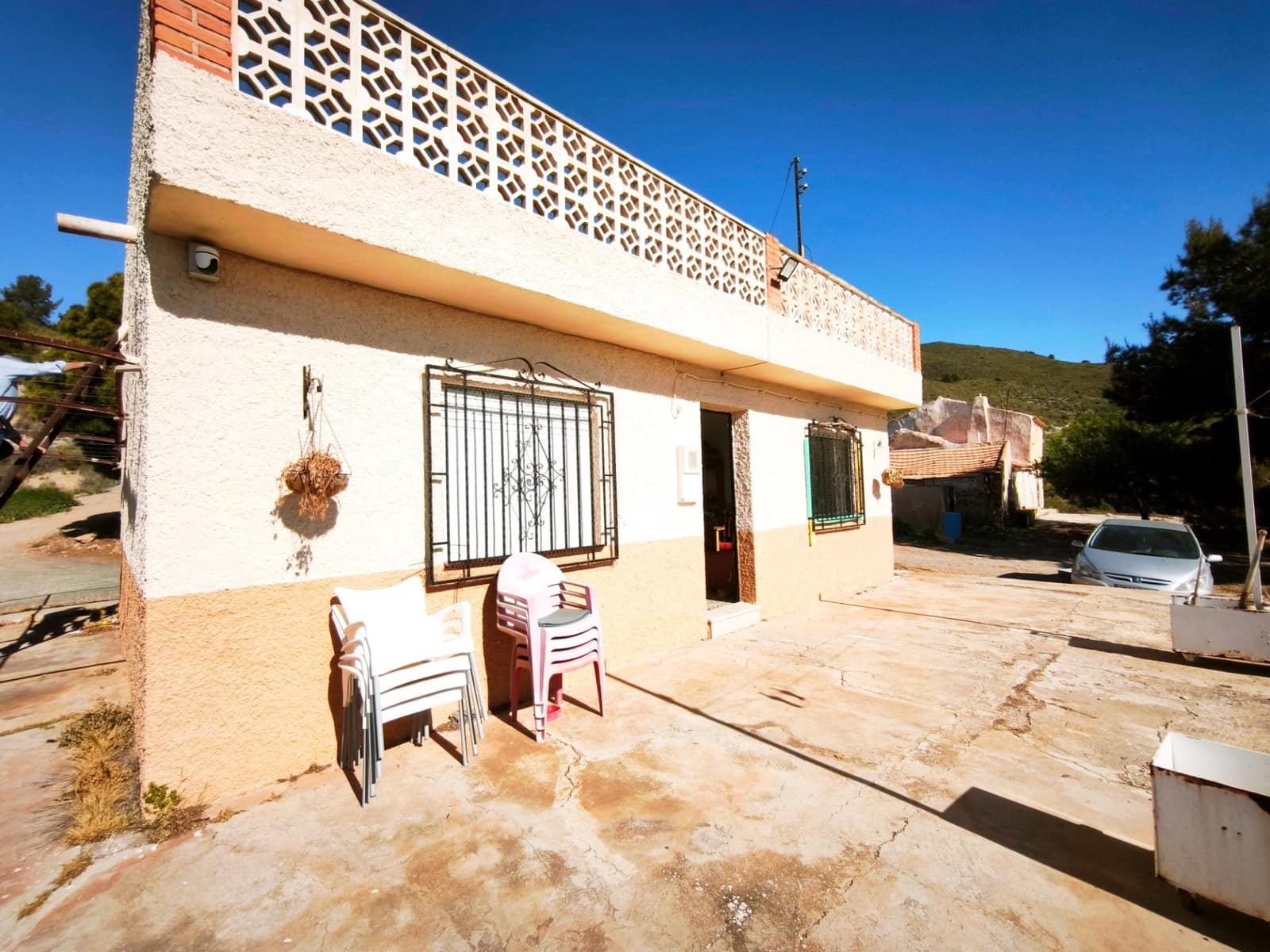 Grunde uden byggetilladelser til salg i Morata - € 585.000 (Ref: 9806517)