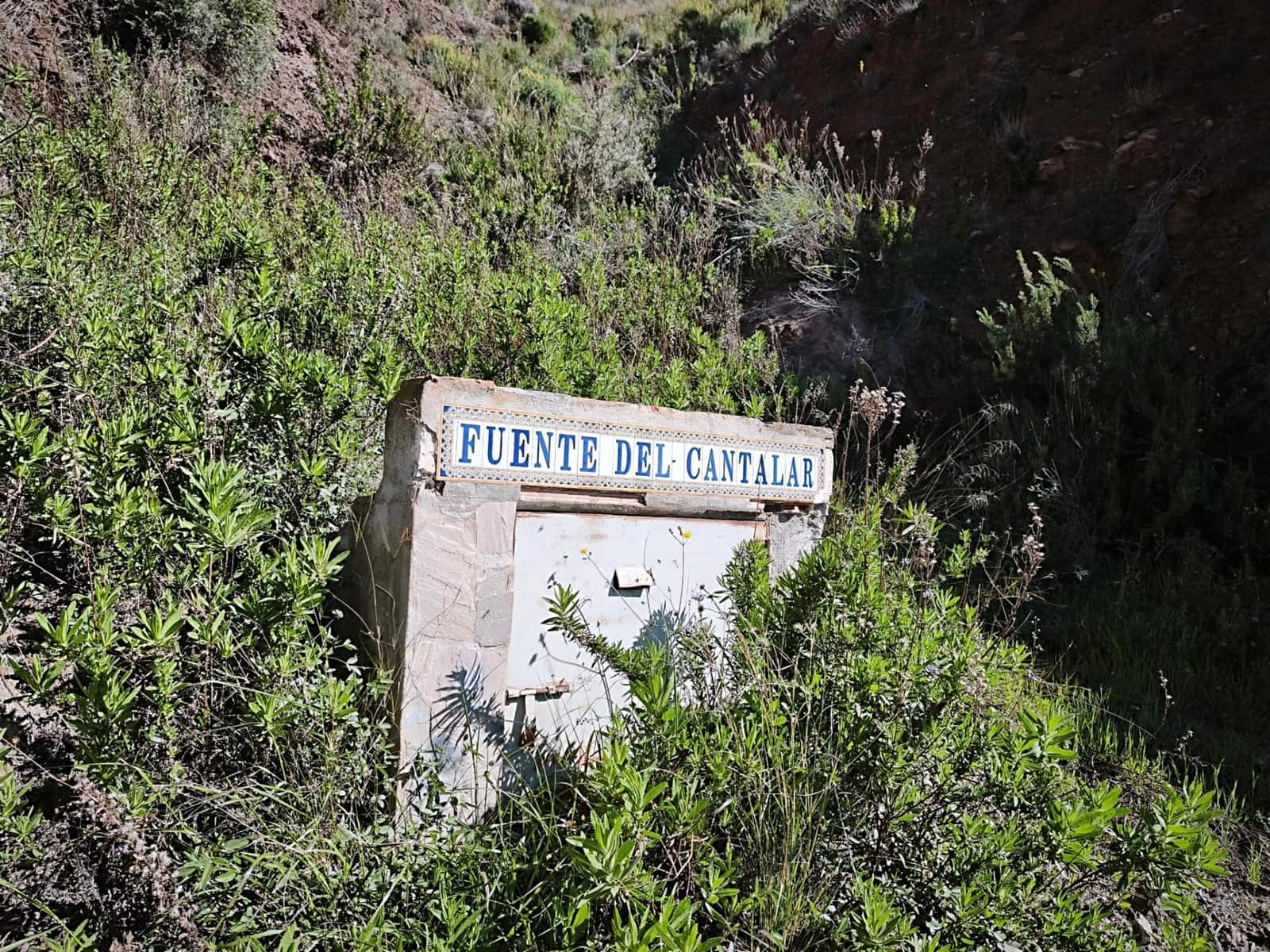 Grunde uden byggetilladelser til salg i Morata - € 585.000 (Ref: 9806517)