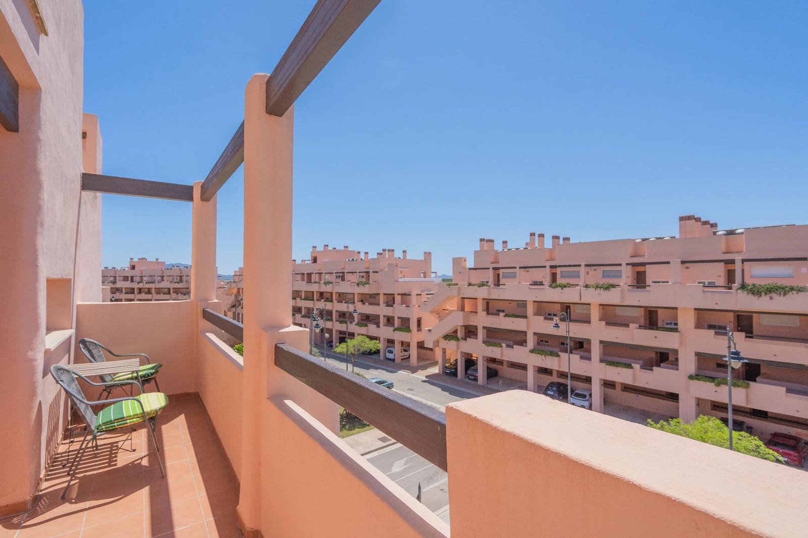 2 sypialnia Apartament na sprzedaż w Condado de Alhama z basenem - 152 500 € (Ref: 9833697)