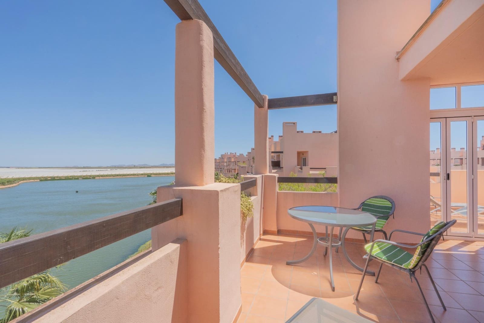 2 sypialnia Apartament na sprzedaż w Condado de Alhama z basenem - 152 500 € (Ref: 9833697)