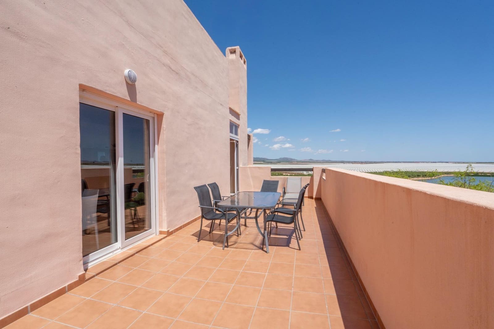 2 sypialnia Apartament na sprzedaż w Condado de Alhama z basenem - 152 500 € (Ref: 9833697)