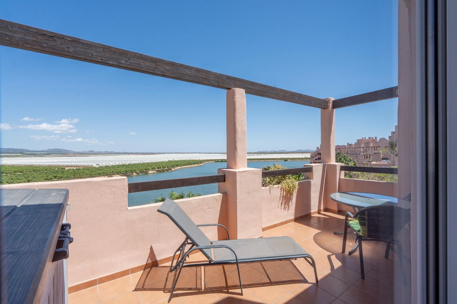 2 sypialnia Apartament na sprzedaż w Condado de Alhama z basenem - 152 500 € (Ref: 9833697)