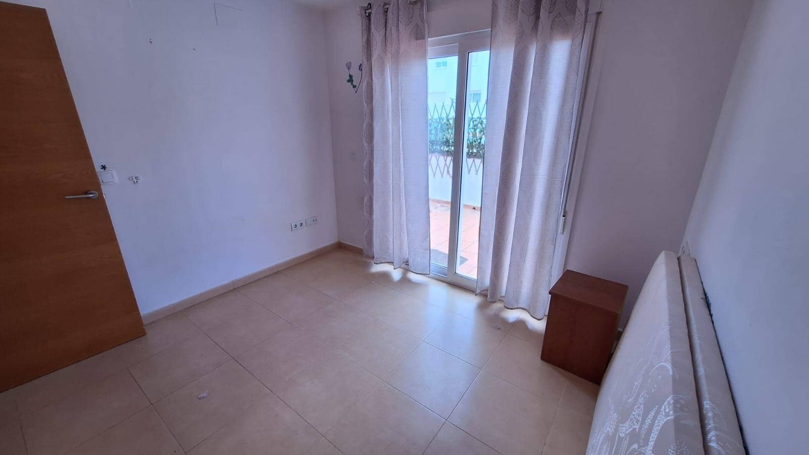 3 bedroom Apartment for sale in Condado de Alhama with pool - € 130,000 (Ref: 9843428)