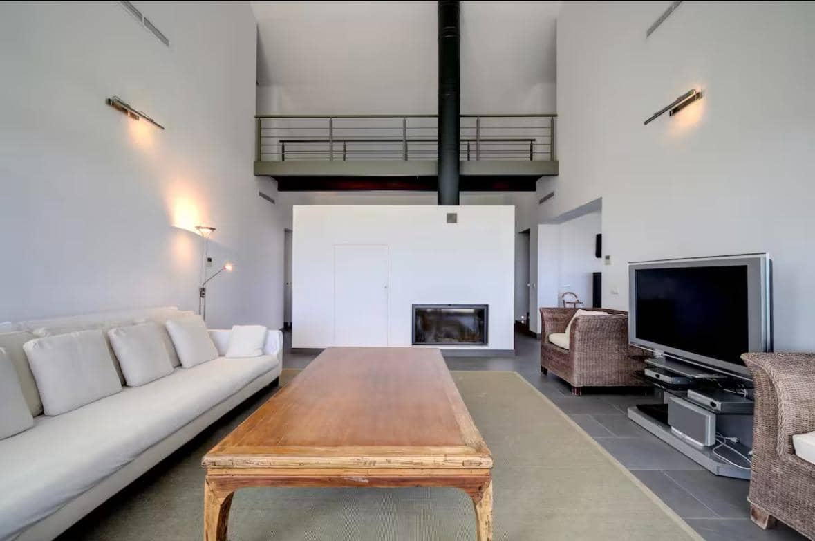 6 soverom Villa til salgs i Manilva med svømmebasseng garasje - € 2 975 000 (Ref: 9851800)