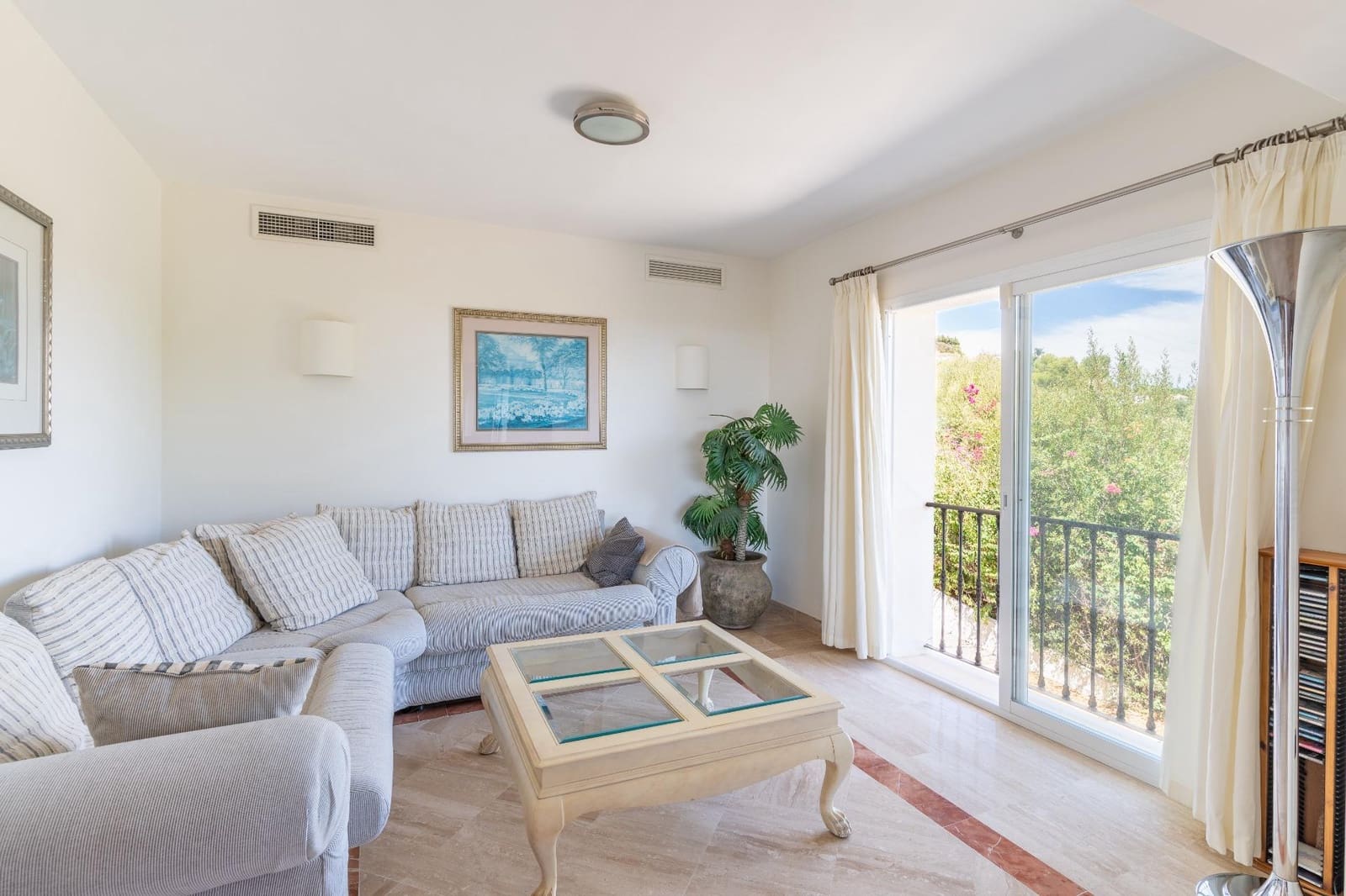 5 bedroom Villa for sale in Benahavis with pool garage - € 4,499,000 (Ref: 9851801)