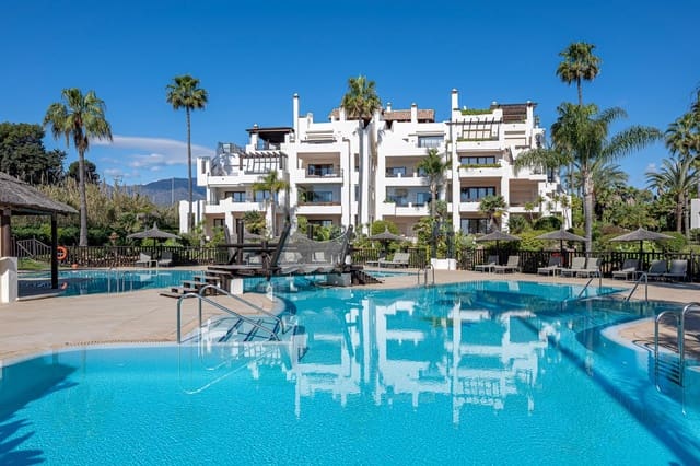 3 Zimmer Apartment zu verkaufen in Estepona mit Pool - 1.995.000 € (Ref: 9855507)