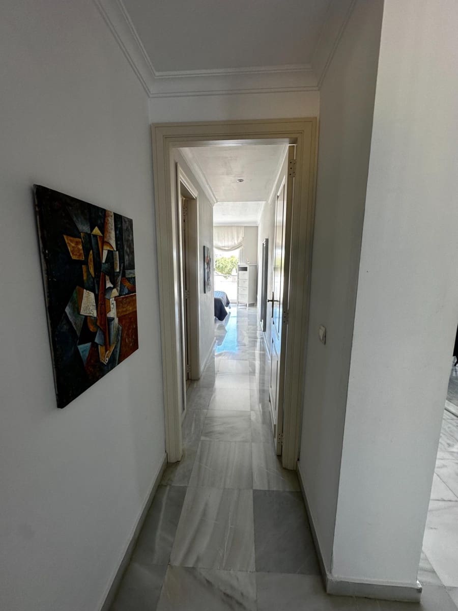 2 soverom Leilighet til salgs i Marbella med svømmebasseng - € 460 000 (Ref: 9855511)