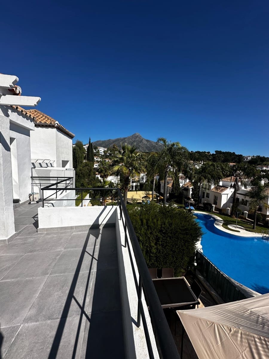 2 soverom Leilighet til salgs i Marbella med svømmebasseng - € 460 000 (Ref: 9855511)