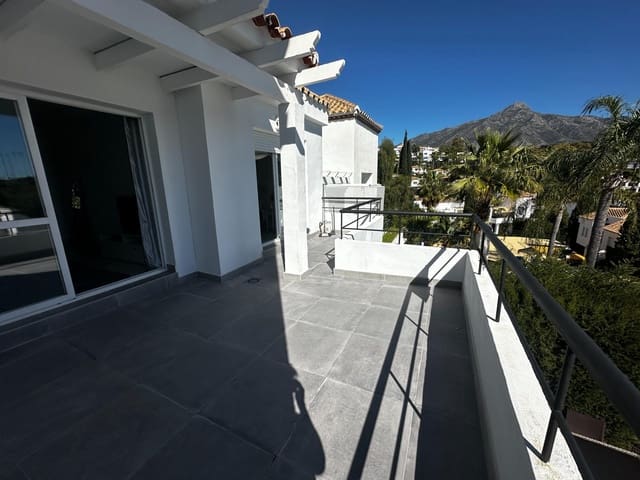 2 soverom Leilighet til salgs i Marbella med svømmebasseng - € 460 000 (Ref: 9855511)