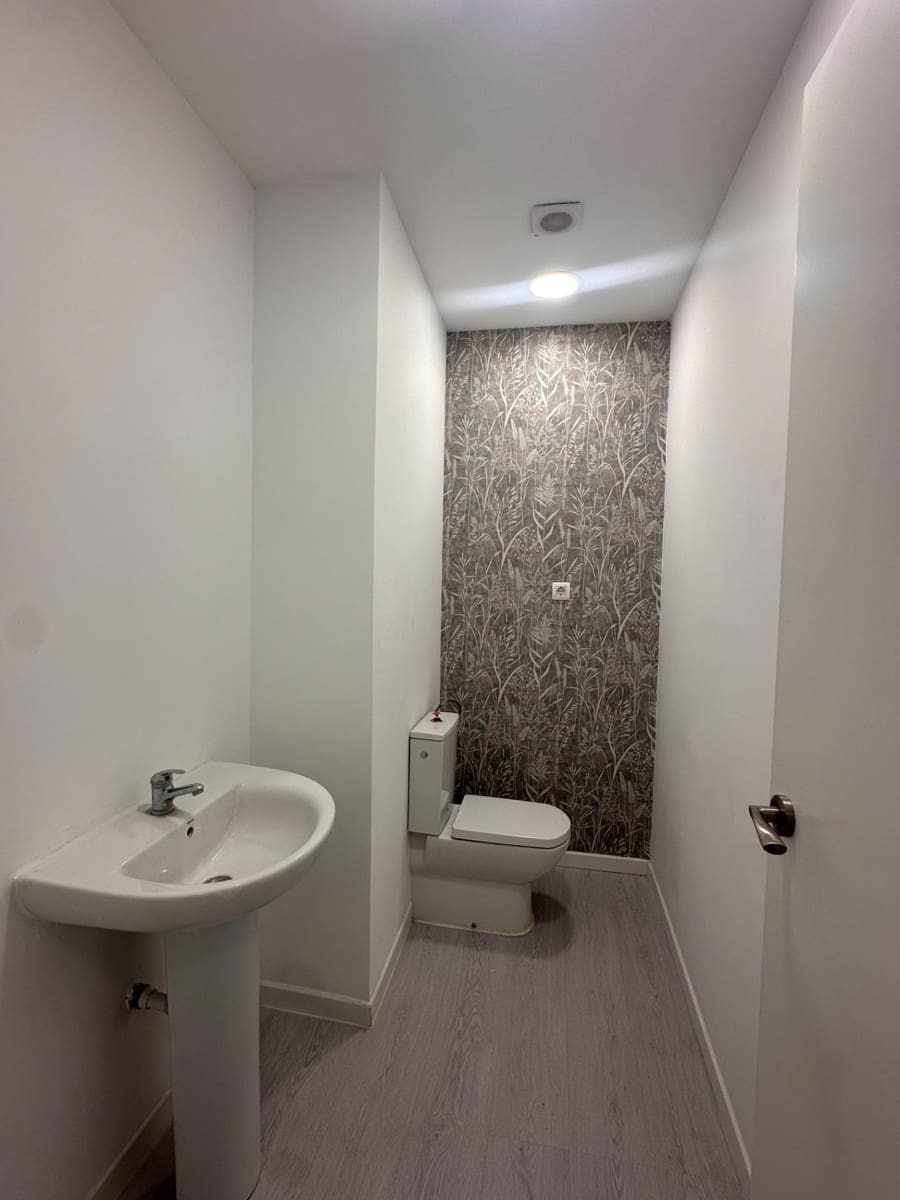 1 bedroom Office for sale in Marbella - € 325,000 (Ref: 9890416)