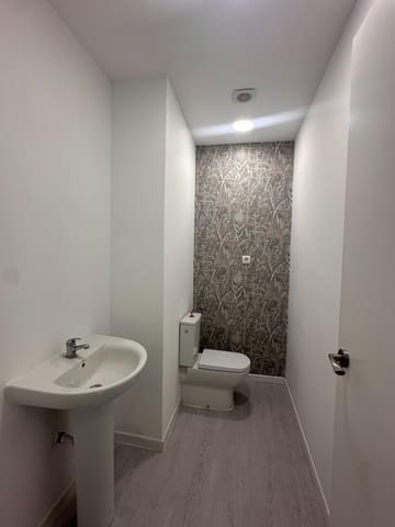 1 bedroom Office for sale in Marbella - € 325,000 (Ref: 9890416)