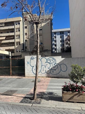 Byggegrund til salg i Marbella - € 3.500.000 (Ref: 9899214)