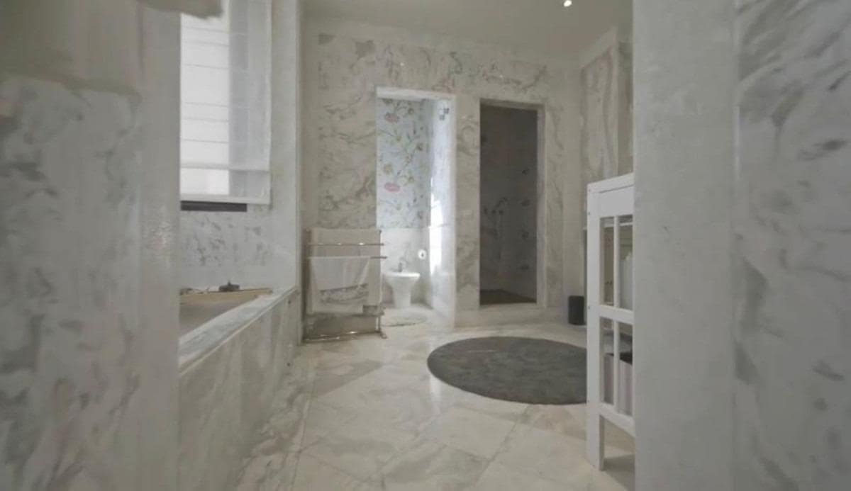 8 sovrum Villa till salu i Guadalmina med pool - 7 500 000 € (Ref: 9911102)