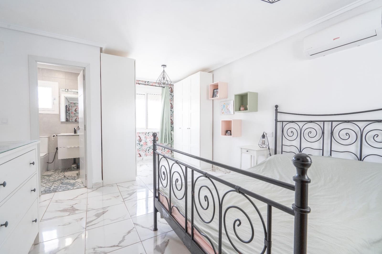 4 slaapkamer Villa te koop in Camposol met zwembad - € 289.950 (Ref: 9924642)