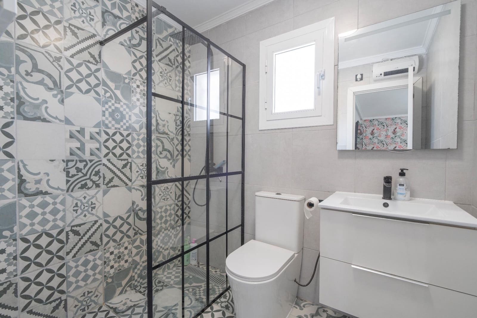 4 slaapkamer Villa te koop in Camposol met zwembad - € 289.950 (Ref: 9924642)